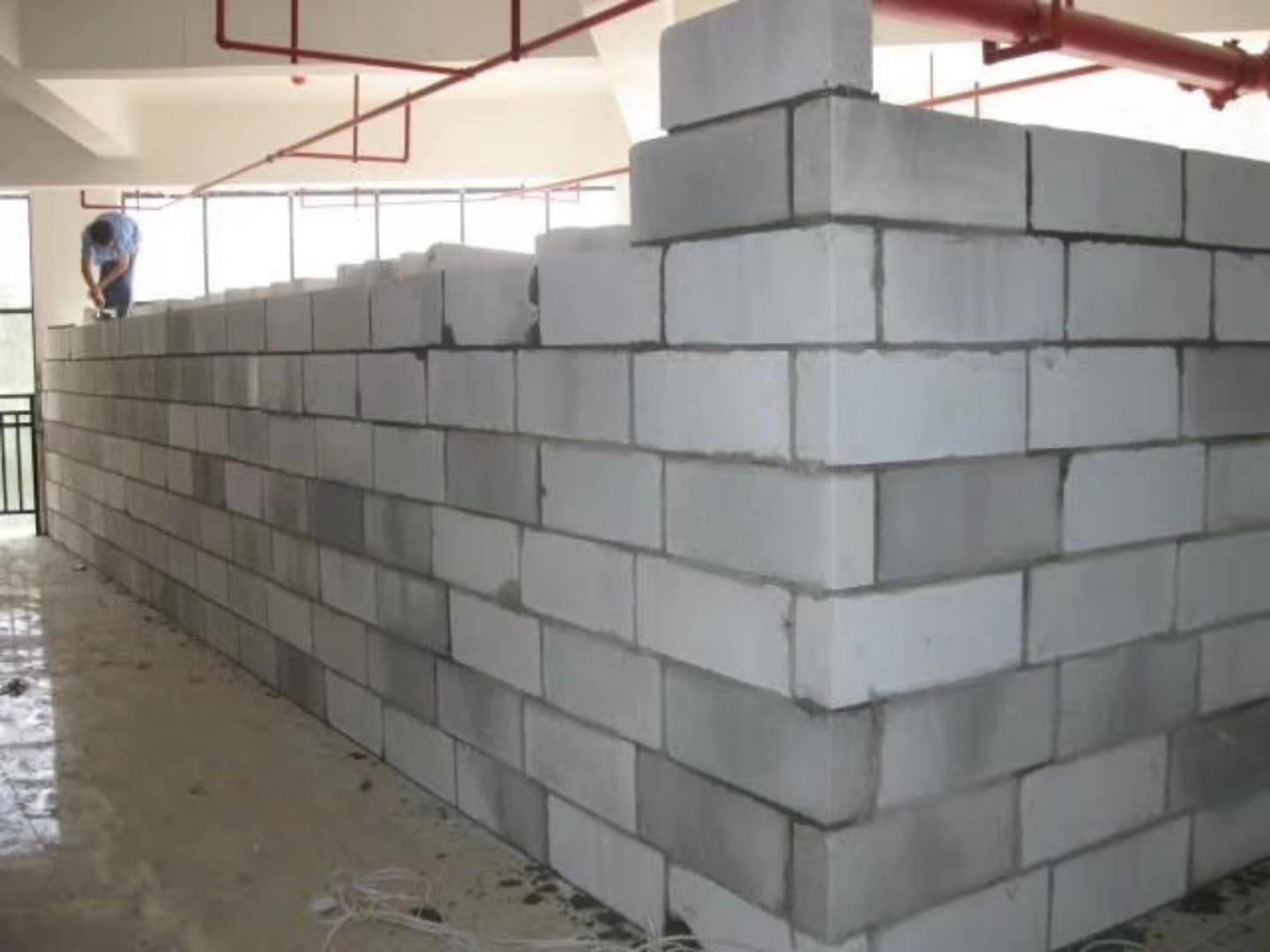 延安蒸压加气混凝土砌块承重墙静力和抗震性能的研究